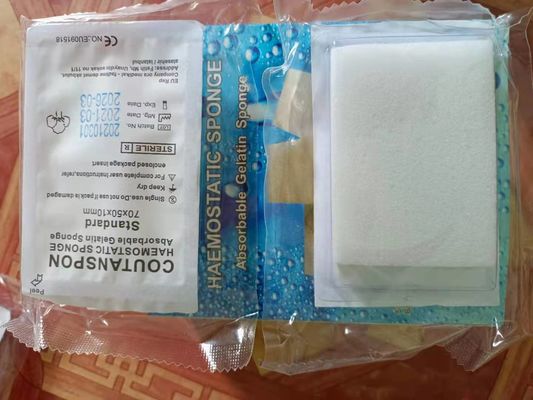 मेडिकल डिस्पोजेबल अवशोषक जिलेटिन हेमोस्टैटिक स्पंज 70x50x10mm
