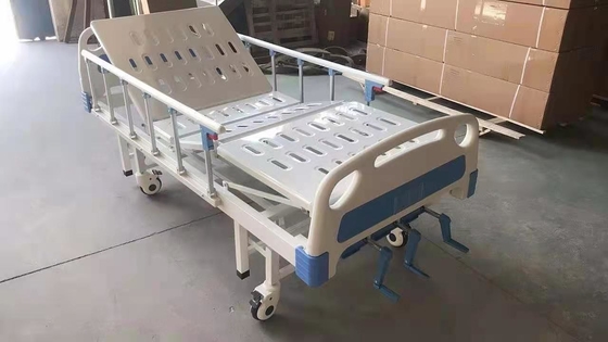 5 इंच कैस्टर थ्री क्रैंक क्लिनिक मैनुअल हॉस्पिटल बेड मोबाइल
